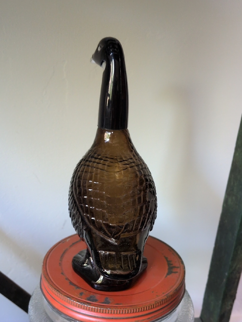 Vintage 1970s Avon Canada Goose Brown Glass Perfume Cologne Bottle Decanter - Picture 5 of 12